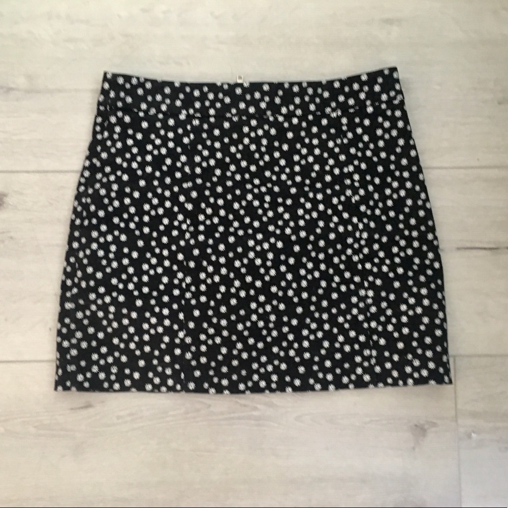 F21 High Waist Floral Mini Skirt